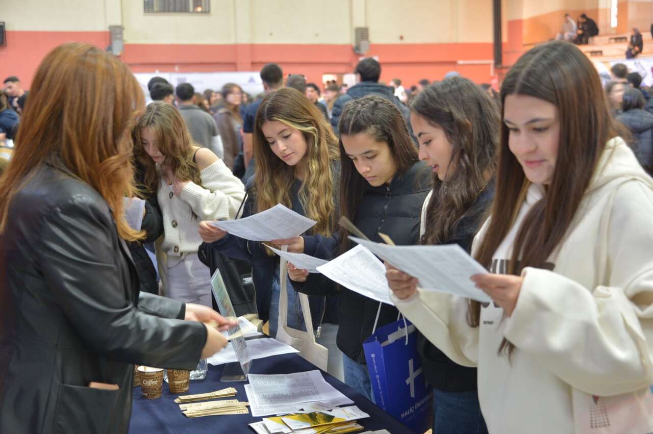 Geleceğini Planlayan Gençler Aydın’da MSKÜ Standında Buluştu 1